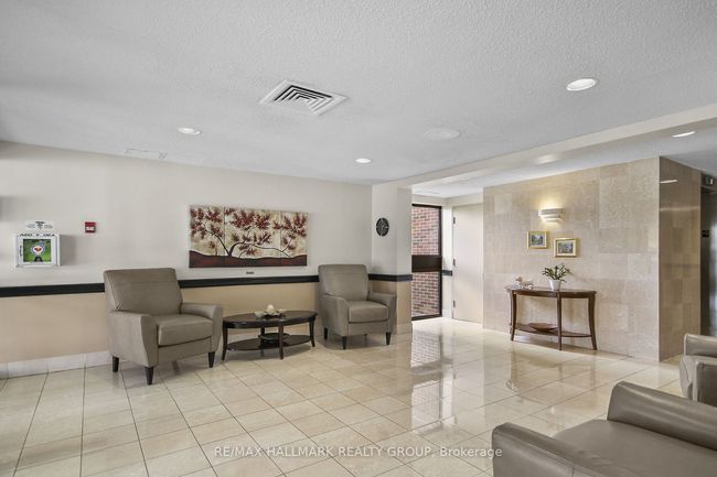 210 - 1505 Baseline Rd, Condo with 3 bedrooms, 2 bathrooms and 1 parking in Ottawa ON | Image 37