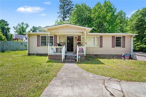 137 Taylor Rd, JACKSON, GA, 30233-2237 | Card Image