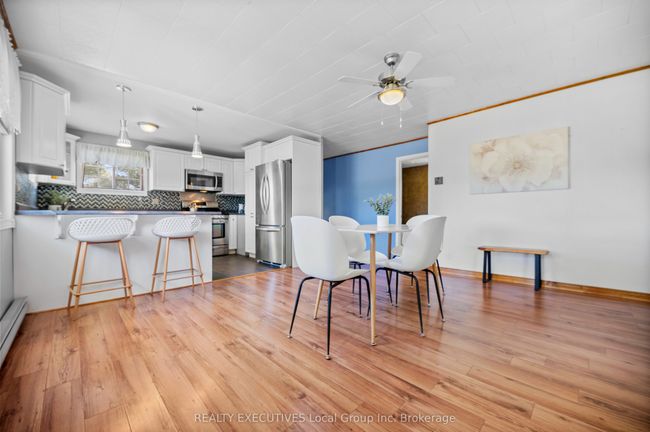 34 Ritchie Rd, House other with 3 bedrooms, 1 bathrooms and 6 parking in Cache Bay ON | Image 5