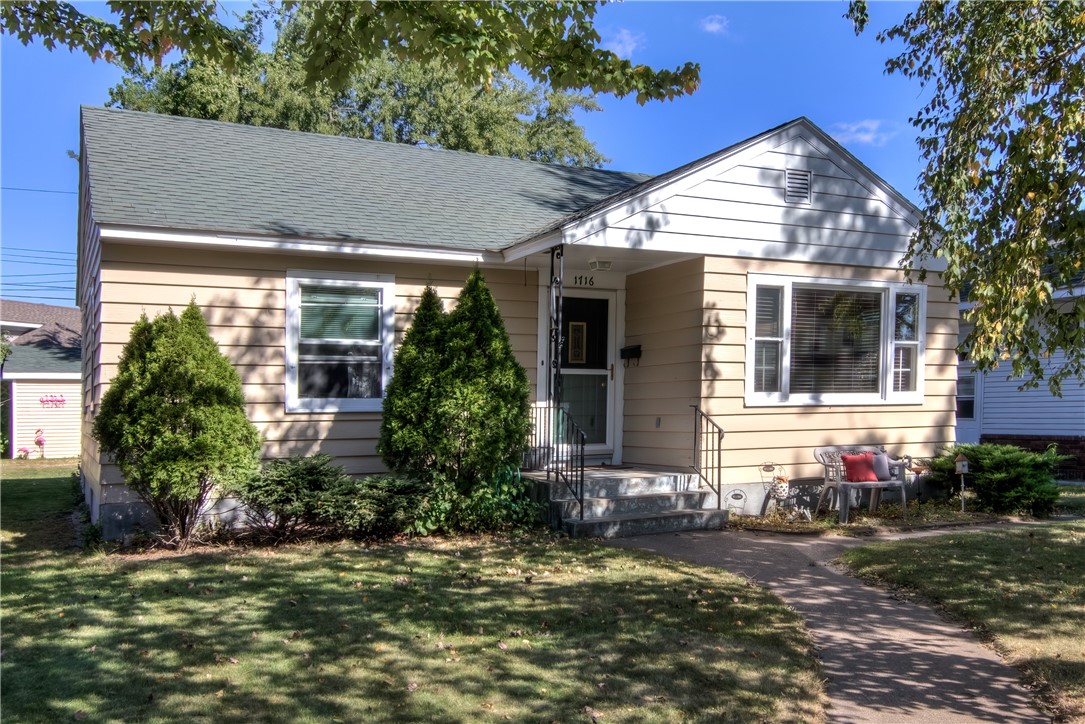 Emery St, Eau Claire, WI 54701