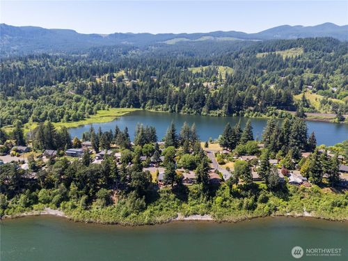 632 Skamania Landing Rd, Stevenson, WA, 98648-6140 | Card Image