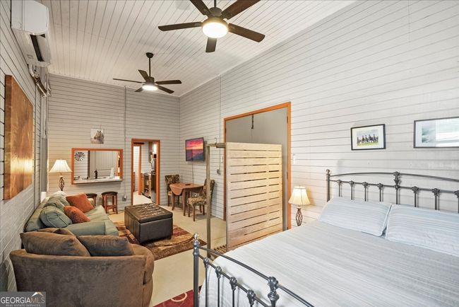 1330 Sr 110, Home with 6 bedrooms, 3 bathrooms and null parking in Waynesville GA | Image 67