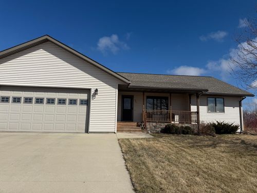 337 Horseshoe Dr, Pennock, MN, 56279-2001 | Card Image