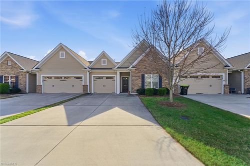 6231 Queens Gate Ct, Clemmons, NC, 27012-9787 | Card Image
