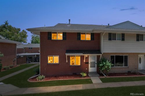 3942 S Yosemite St, Denver, CO, 80237-1925 | Card Image