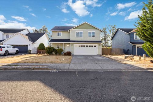63 Crown Point Rd, Longview, WA, 98632-5794 | Card Image