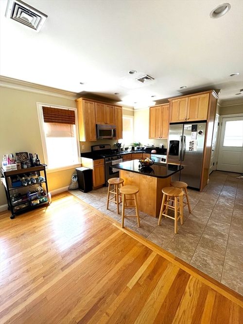 1-447 E 7th St, Boston, MA, 02127-5468 | Card Image