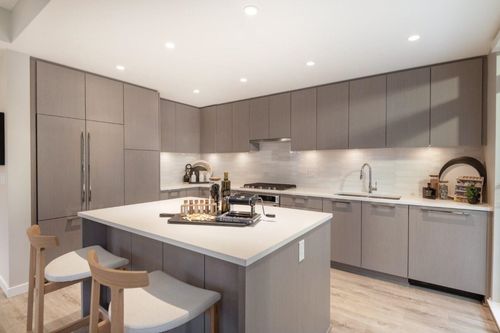 201-1331 Wellon St, Coquitlam, BC, V3E0V3 | Card Image