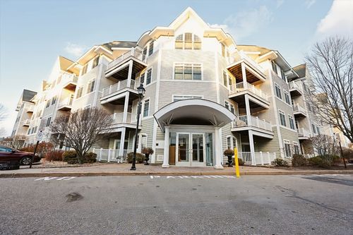 unit-1411-614 Pond St, Braintree, MA, 02184-6861 | Card Image