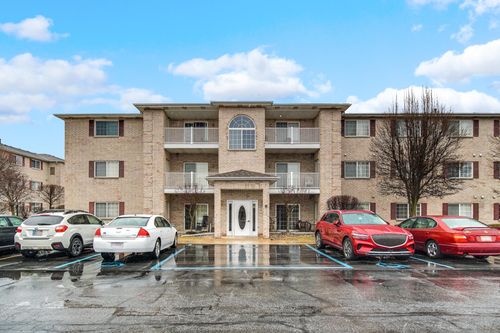 13-2023 W 75th Place, Merrillville, IN, 46410 | Card Image