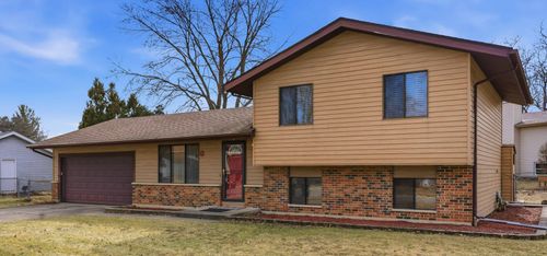409 Kensington Dr, McHenry, IL, 60050-5051 | Card Image
