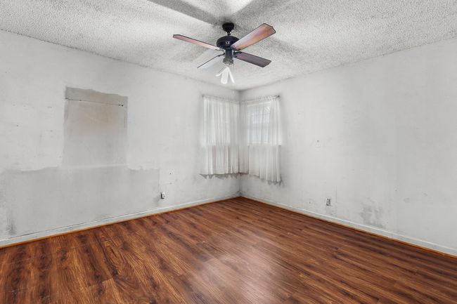 401 Carver St, House other with 3 bedrooms, 2 bathrooms and null parking in Waco TX | Image 6