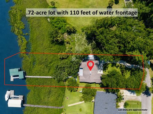 97260 Pirates Point Rd, Yulee, FL, 32097-1402 | Card Image