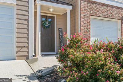 6309 Shoreview Circle, Townhouse with 2 bedrooms, 2 bathrooms and null parking in Flowery Branch GA | Image 3