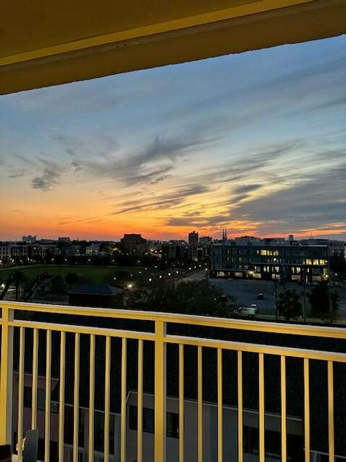 apt-6c-330 Concord St, Charleston, SC, 29401-1515 | Card Image