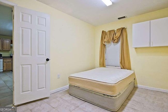 770 Walnut Creek Dr Nw, House other with 5 bedrooms, 4 bathrooms and 4 parking in Lilburn GA | Image 49