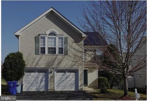 11 Durham Dr, Columbus, NJ, 08022-2349 | Card Image