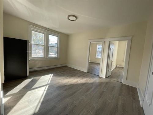 1r-310 Danforth Ave, Jersey City, NJ, 07305-1930 | Card Image