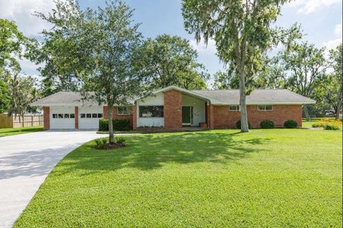 122 Blossom St, Lake Jackson, TX, 77566-4604 | Card Image