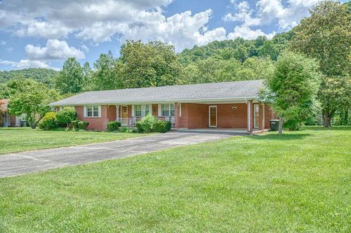 221 Obey Dr, Celina, TN, 38551-4209 | Card Image
