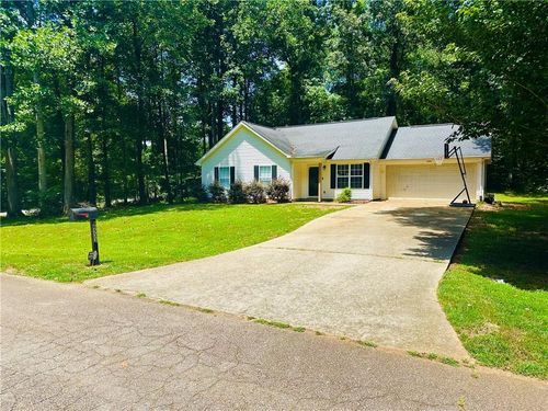 6533 River Hill Dr, Flowery Branch, GA, 30542-5582 | Card Image