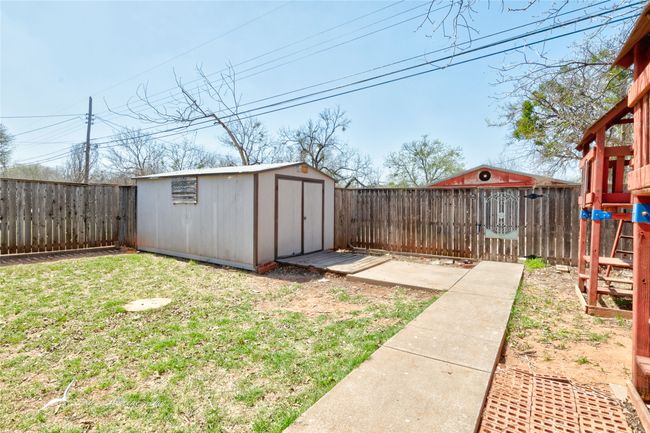 1002 S Pioneer Dr, House other with 3 bedrooms, 2 bathrooms and null parking in Abilene TX | Image 36