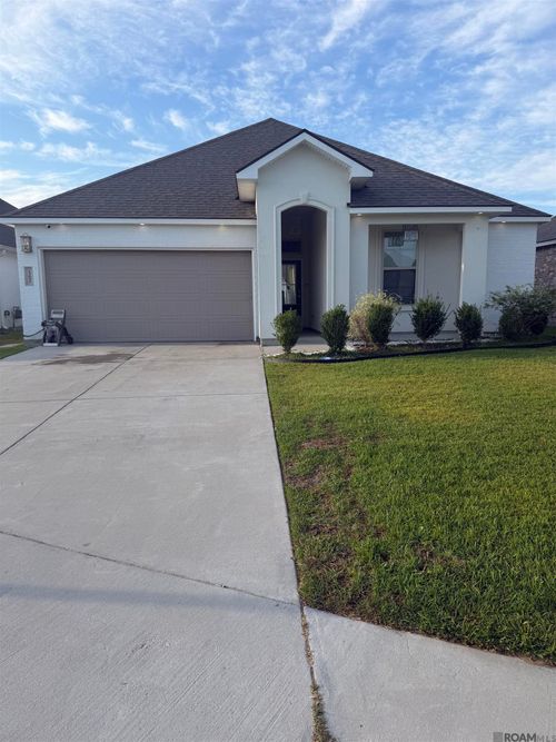13652 Bellacosa Ave, Baton Rouge, LA, 70801 | Card Image