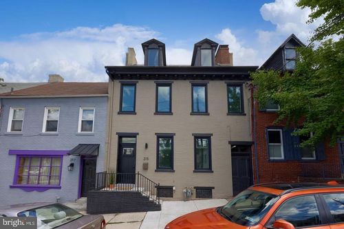 215 N Lime St, LANCASTER, PA, 17602-2729 | Card Image