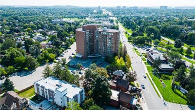 202 - 1414 King St E, Home with 1 bedrooms, 1 bathrooms and 1 parking in Kitchener ON | Image 1