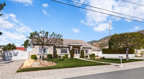 2411 Burt St, Upland, CA, 91784-1037 | Card Image