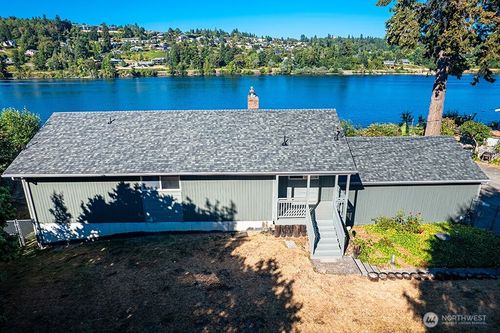 2644 Stevens Dr, Bremerton, WA, 98312-2726 | Card Image