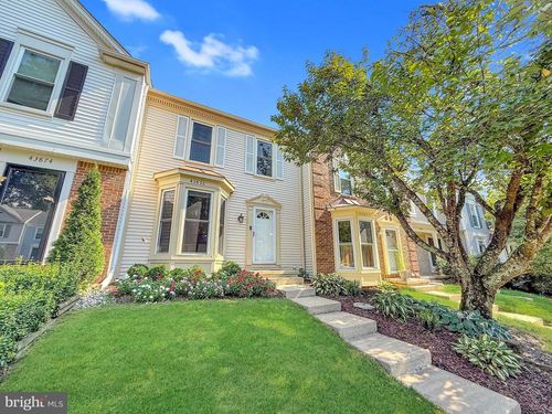 43876 Laburnum Sq, ASHBURN, VA, 20147-5447 | Card Image