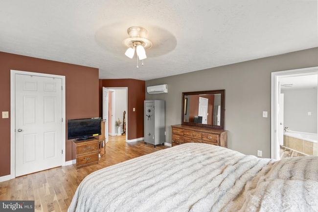 171 Sinking Spring Ln, House other with 3 bedrooms, 2 bathrooms and null parking in GORE VA | Image 23