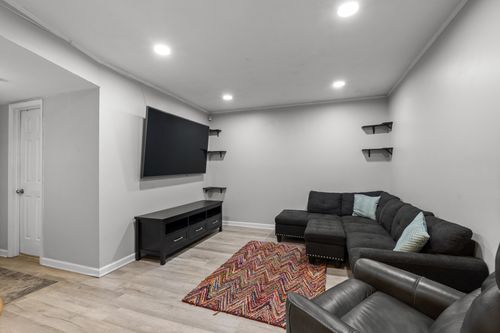 apt-408-2325 Elliston Pl, Nashville, TN, 37203-1724 | Card Image