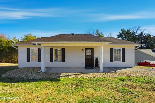 2312 Scenic Mountain Dr, Sevierville, TN, 37876-3401 | Card Image