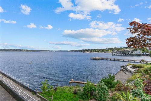 apt-202-733 Lake St S, Kirkland, WA, 98033-6440 | Card Image