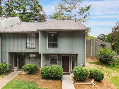 6170 Woodland Rd, Peachtree Corners, GA, 30092-2700 | Card Image