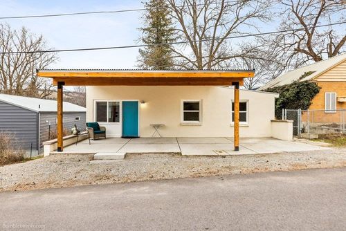 719 S Wright Blvd, Liberty Lake, WA, 99019-9711 | Card Image