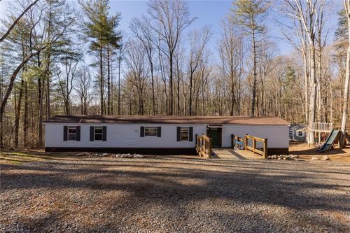 220 Dowell Dr, Roaring River, NC, 28669-8404 | Card Image