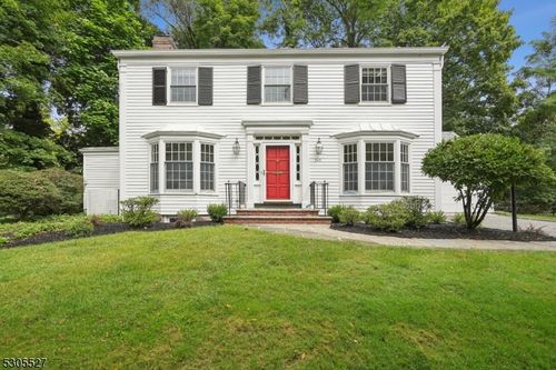 243 Hobart Ave, Short Hills, NJ, 07078-2805 | Card Image