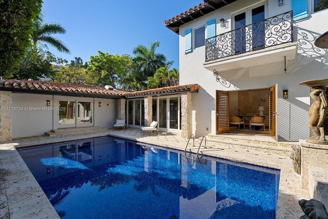 551 S Mashta Dr, House other with 6 bedrooms, 5 bathrooms and null parking in Key Biscayne FL | Image 14