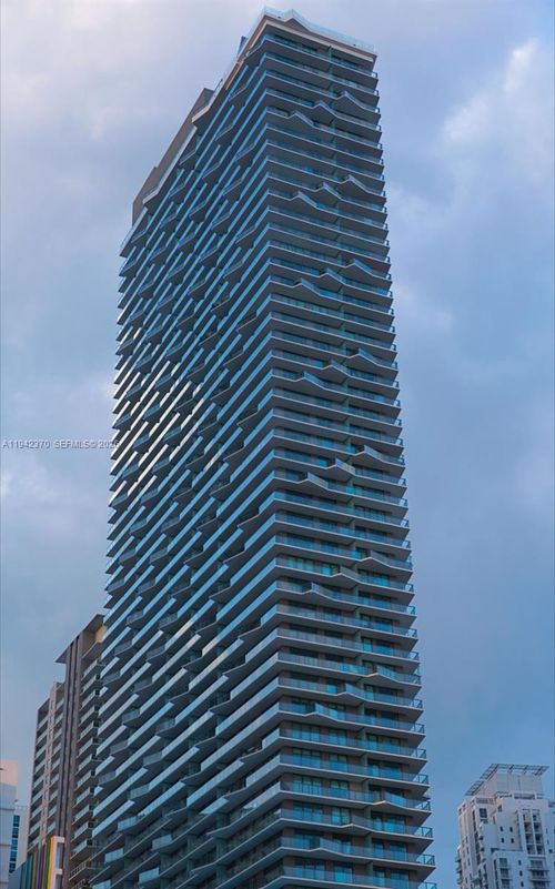 unit-4706-1300 S Miami Ave, Miami, FL, 33130-4498 | Card Image