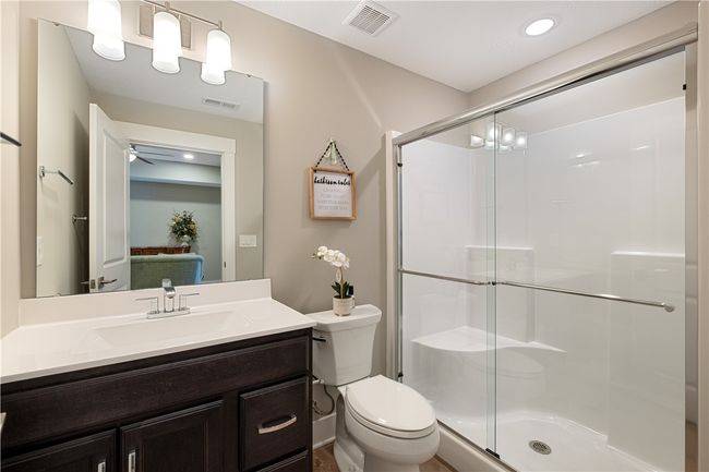 312 Highpointe Dr, Townhouse with 3 bedrooms, 4 bathrooms and 2 parking in Seven Fields PA | Image 23