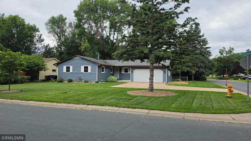 7399 Memory Ln Ne, Fridley, MN, 55432-3218 | Card Image