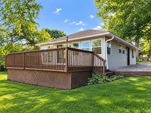 25125 W Oak Ln, Antioch, IL, 60002-8950 | Card Image