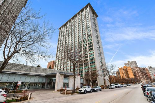 2122-3600 N Lake Shore Dr, Chicago, IL, 60613-4628 | Card Image