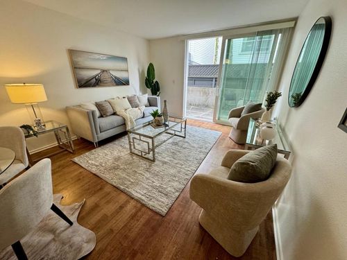 120-8400 Oceanview Terrace, San Francisco, CA, 94132 | Card Image