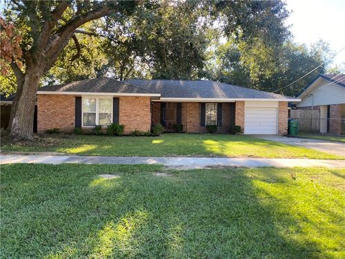 3858 Eton St, Slidell, LA, 70458-5226 | Card Image
