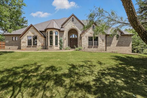 660 Melody Ln, Lakewood Village, TX, 75068-4336 | Card Image