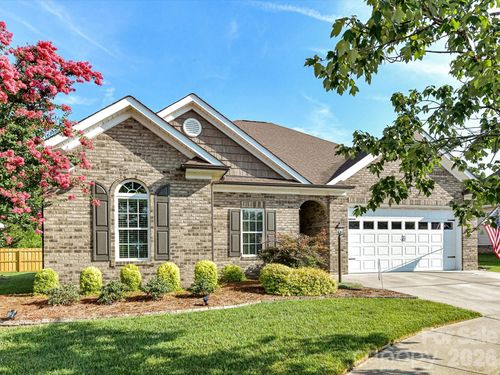 258 Lagoda Dr, Locust, NC, 28097-9407 | Card Image